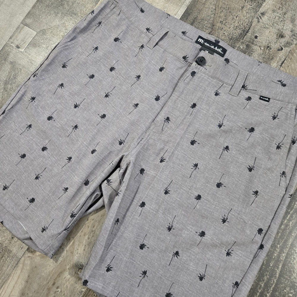 TravisMathew Straight Shot Golf Shorts Heather Sleet Gray Palm Tree Mens Size 38